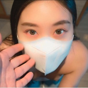 JVID系列-破洞牛仔裤学妹楼道内私拍