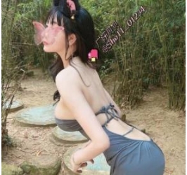 极品拜金反差《广深小粉酱贝贝》各种户外打野合集