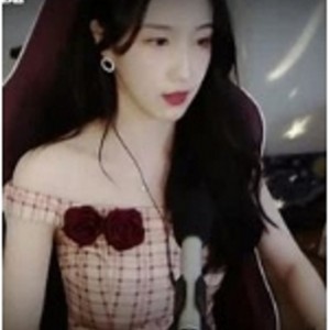 御姐音声合集：身材一级棒的御姐用胡言乱语满足足系列者