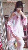 绝版美腿诱惑：喵少女艾米莉亚无圣光露脸视频合集175MB