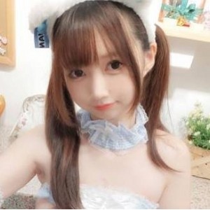 魔物喵Fantia甜美Nagisa最新合集1V9G，萌宠奇遇