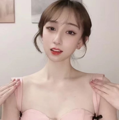 有尺度抖音小坦克合集5部10G清纯诱惑