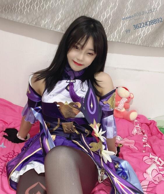 某推六碗鱼子酱COS私拍8V2.3G光Y馒头太顶了
