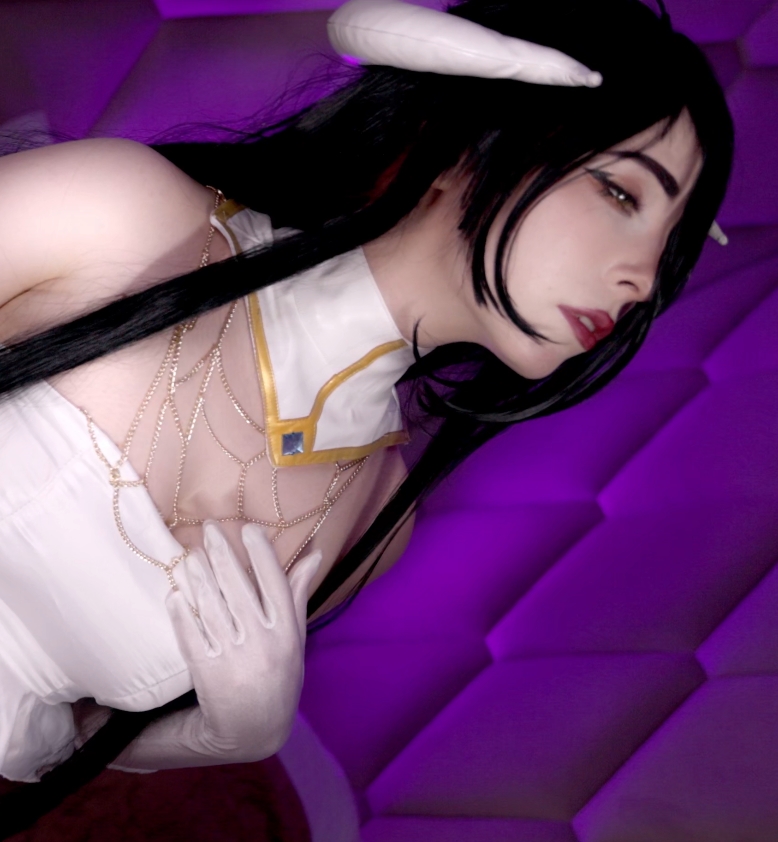 推特MollyRedWolf珍藏cosplay视频105v145g合集