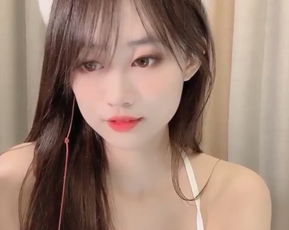 3部632Manan_babe太顶了StripChat主播作品