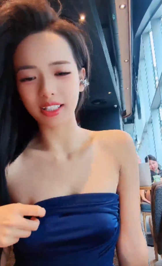 绝了外网小小晴放飞视频6部4.06G