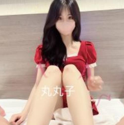 丸丸子推特足艺女神会员福利126部合集18.7G小脚惊艳