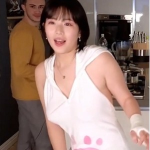 25部香蕉妹Obokozu百度热舞合集505G让人心跳加速