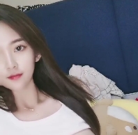 推特清纯美女独自在家小玩具1V1.23G声音超酥